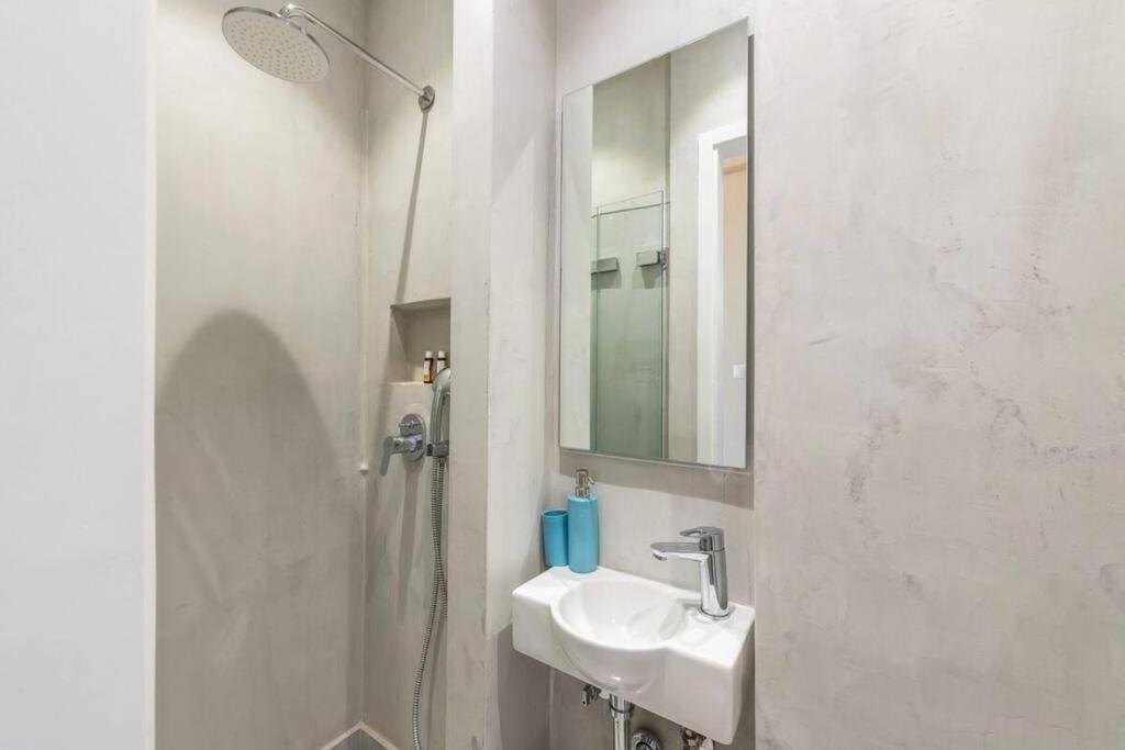 Syntagma H&B Apartment Atina Dış mekan fotoğraf